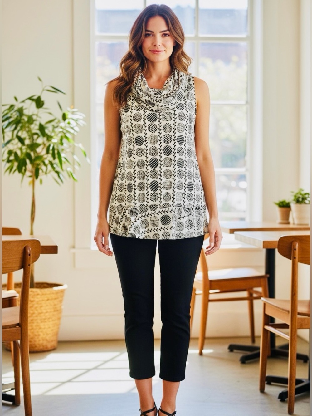 Tango Mango Sleeveless Black White Tunic Top M Resort Travel Coastal - Picture 9 of 10